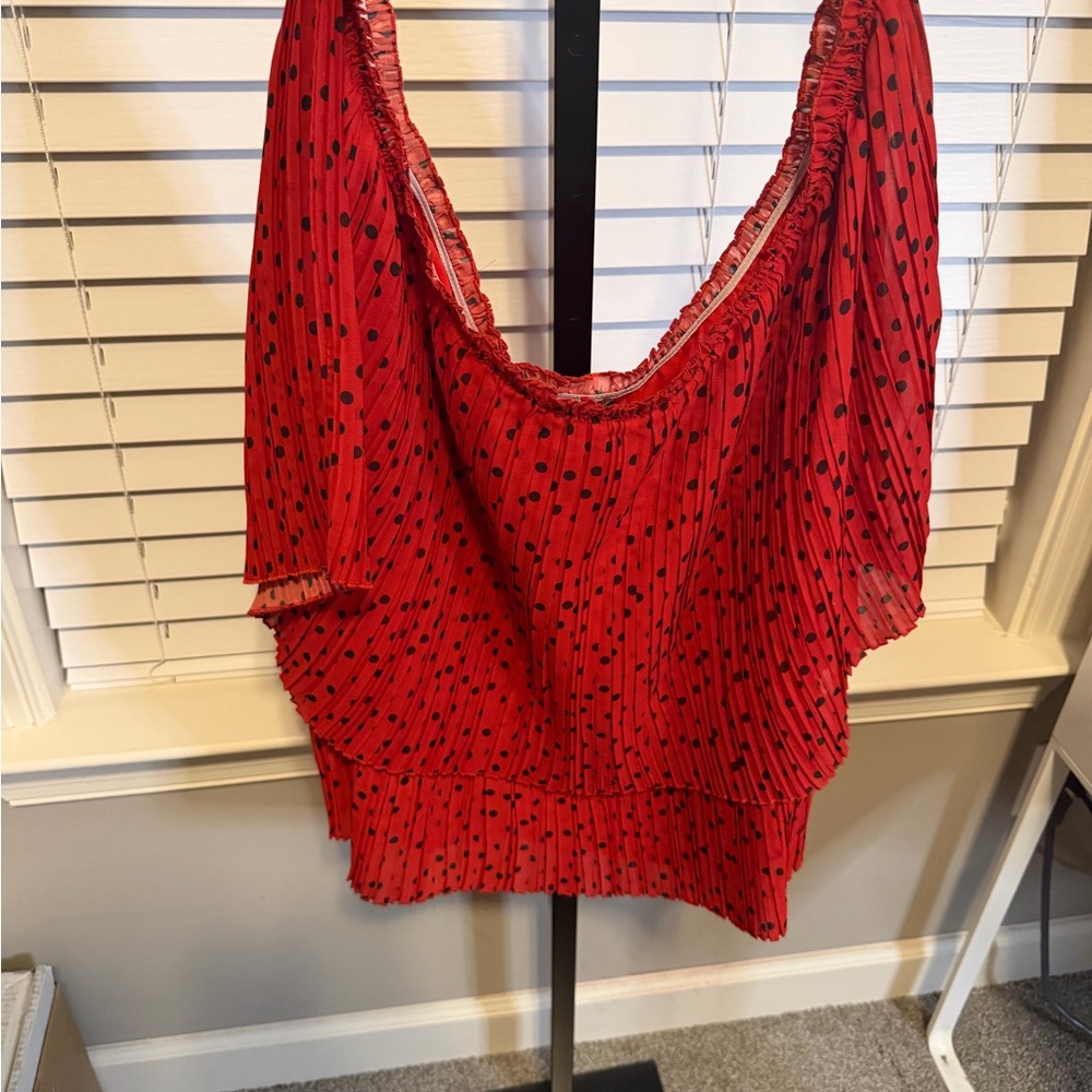 Eloquii BNWT Plus Size- Red Polka Dot- Pleated Off-Shoulder Blouse- Size 24W - Picture 3 of 7